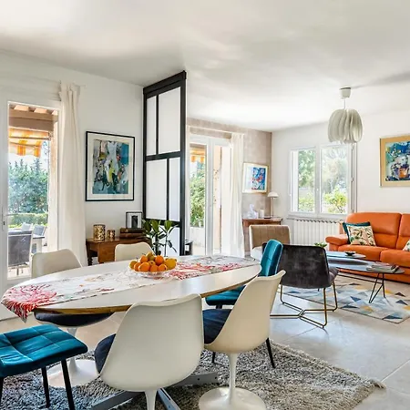 L'escapade Par Dodo A * 카시스